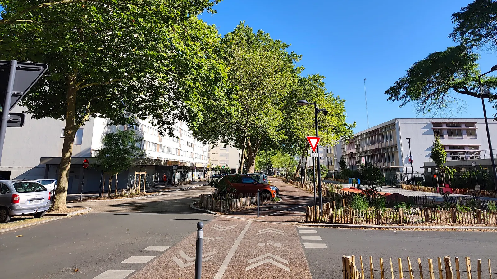 Les grands ensembles des Blossières, au nord d'Orléans