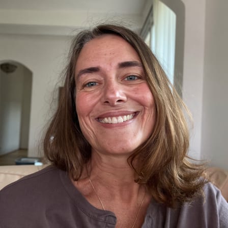 Portrait d'une habitante du centre d'Orléans après sa demande de devis